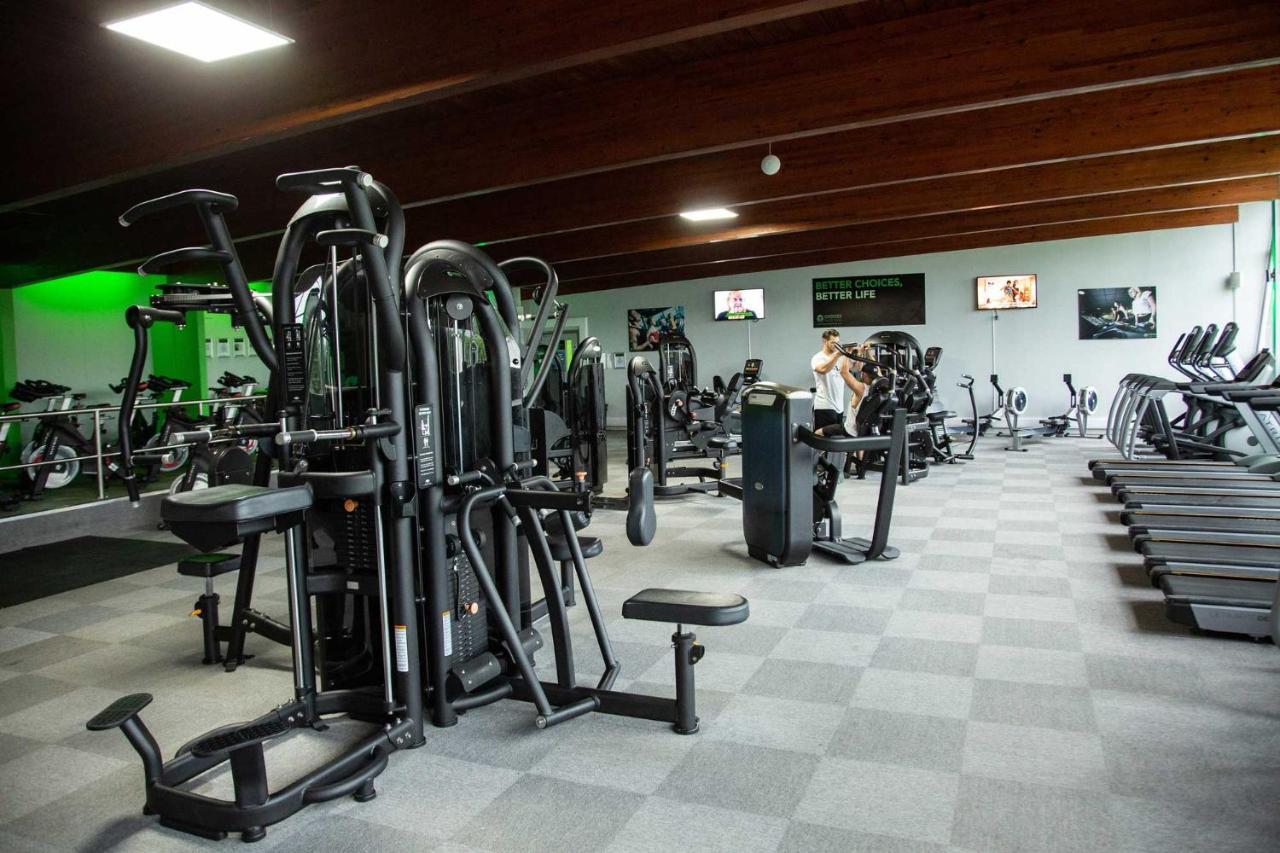 באונס-און-ווינדרמיר Flat 2, The Old Antiques Warehouse - Free Off-Site Health Club Access With Pool, Sauna, Steam Room & Gym מראה חיצוני תמונה